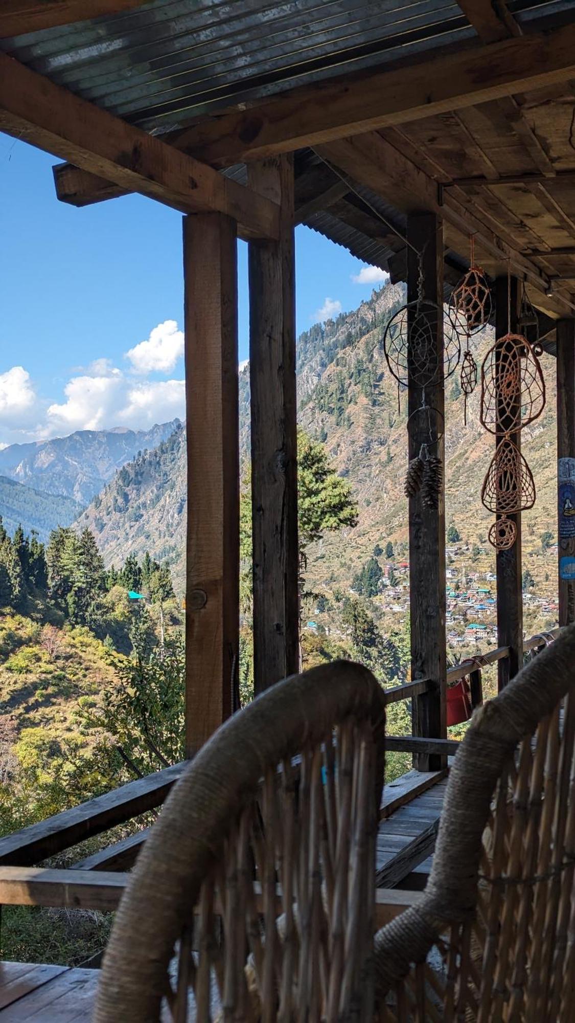 Holy Cow Cafe & Beds Hotel Kalgha Exterior foto